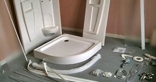 Установка душевой кабины Боровичи, цена от 3000 руб.